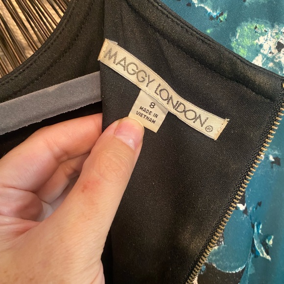 Maggy London Shadow Branch Floral Scuba Sheath Dress - Picture 6 of 6